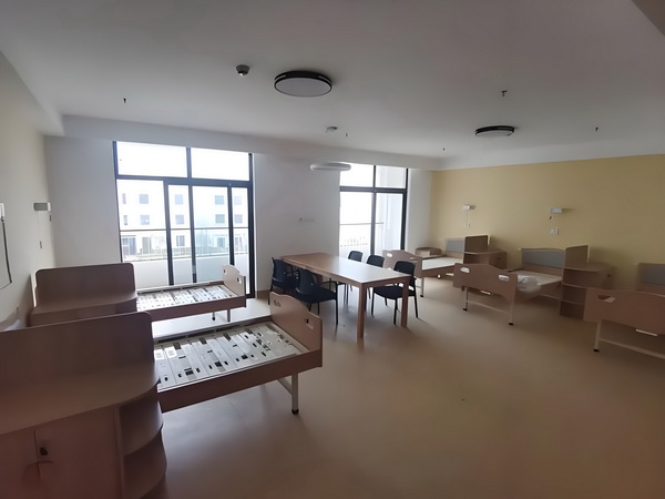 再世修罗：巾帼王爷弄花魁